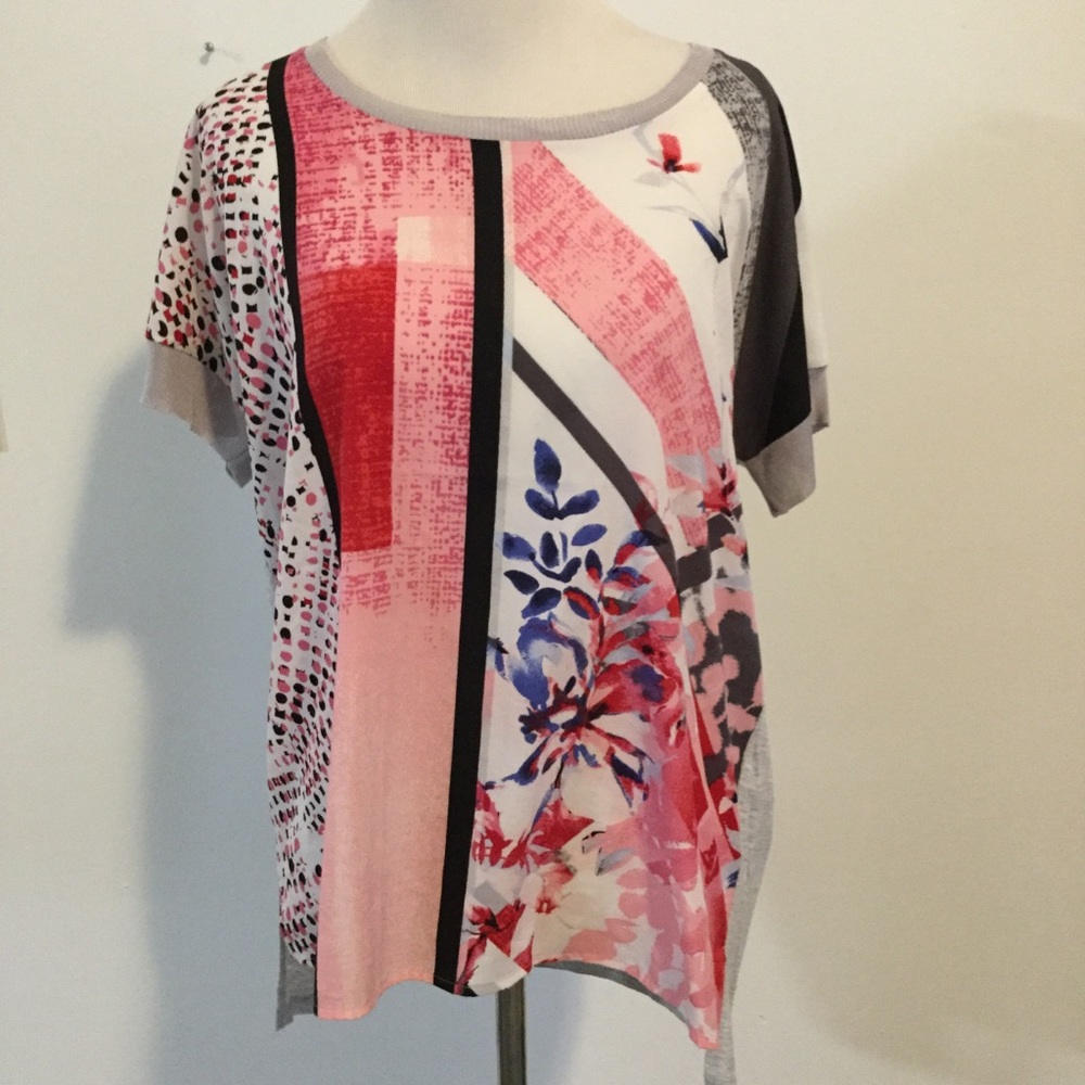 White House Black Market Floral Blouse Small